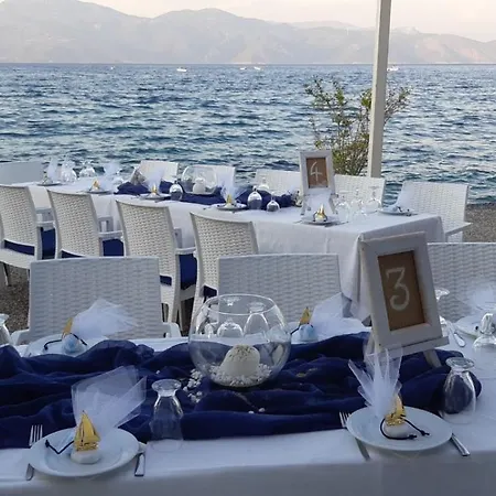 κυανή ακτή 2* Selianítika